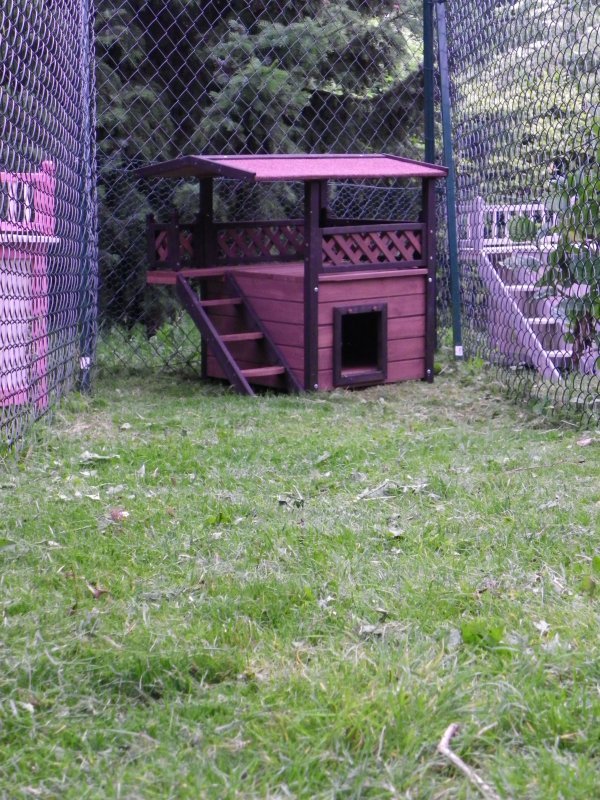 Les jardins équipés et sécurisés de la Pension